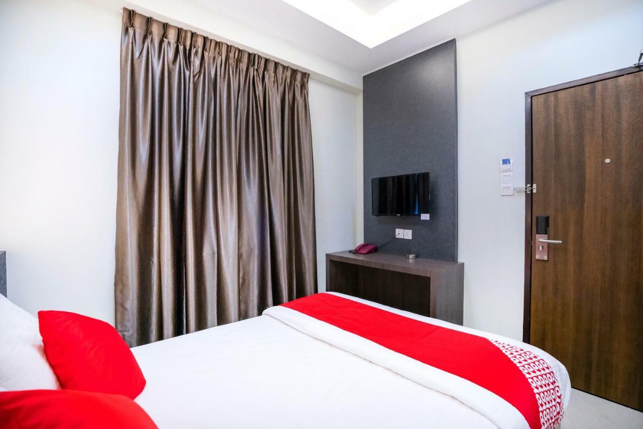 Hope Hotel Джохор-Бару Экстерьер фото